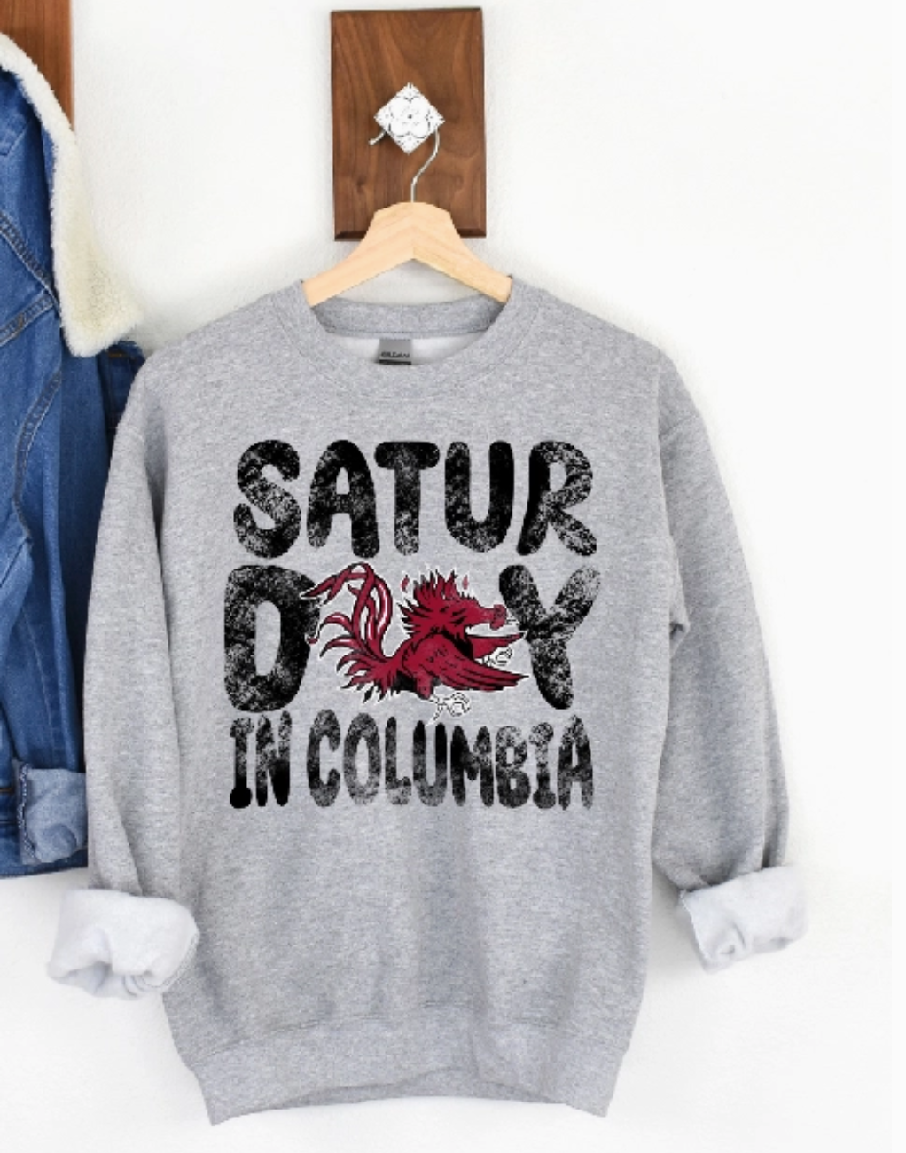 Sweatshirts & Hoodies